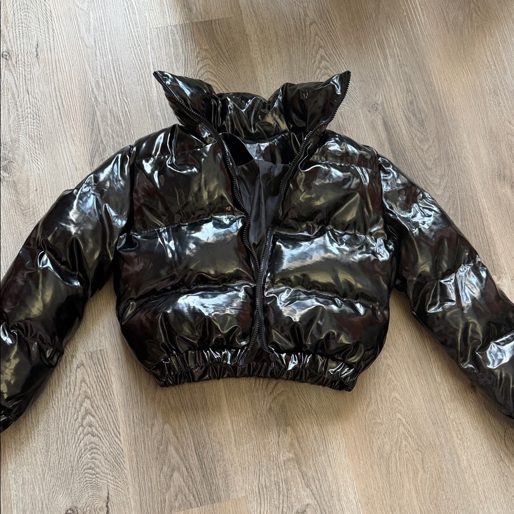 Women Shiny Black Puffer Jacket size 2